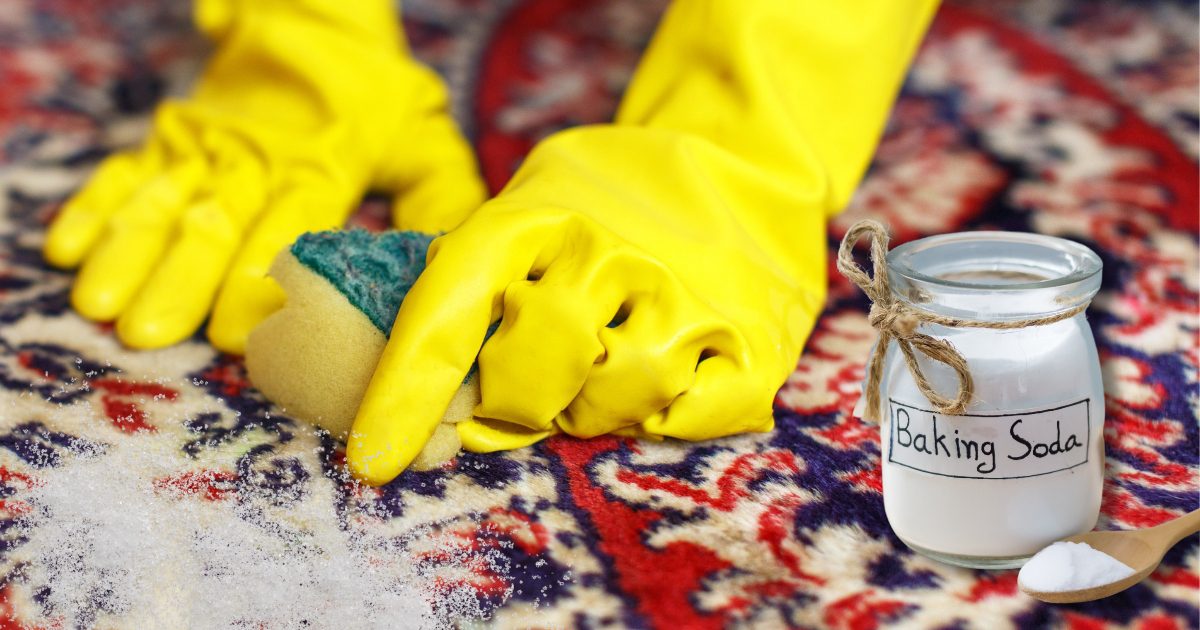 cleaning carpet with baking soda