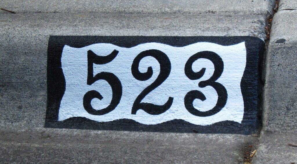 curb number painters dallas