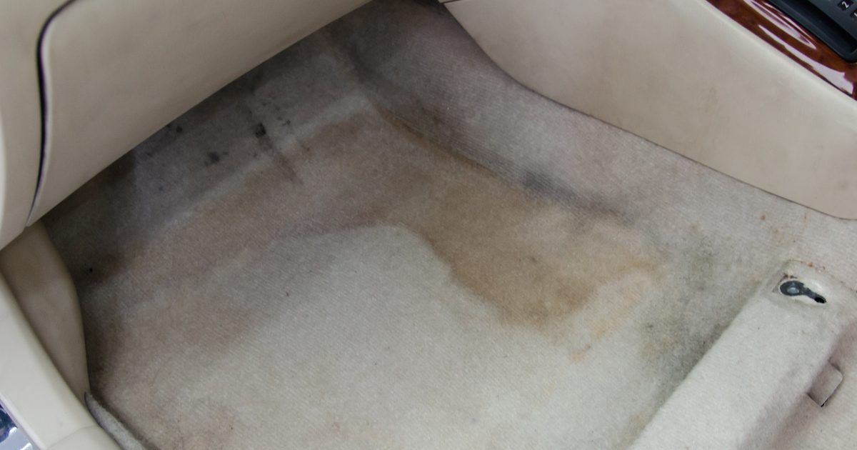 how to remove tough stains from car carpet