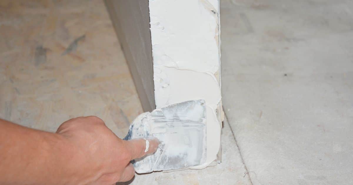 how to repair outside corner of drywall