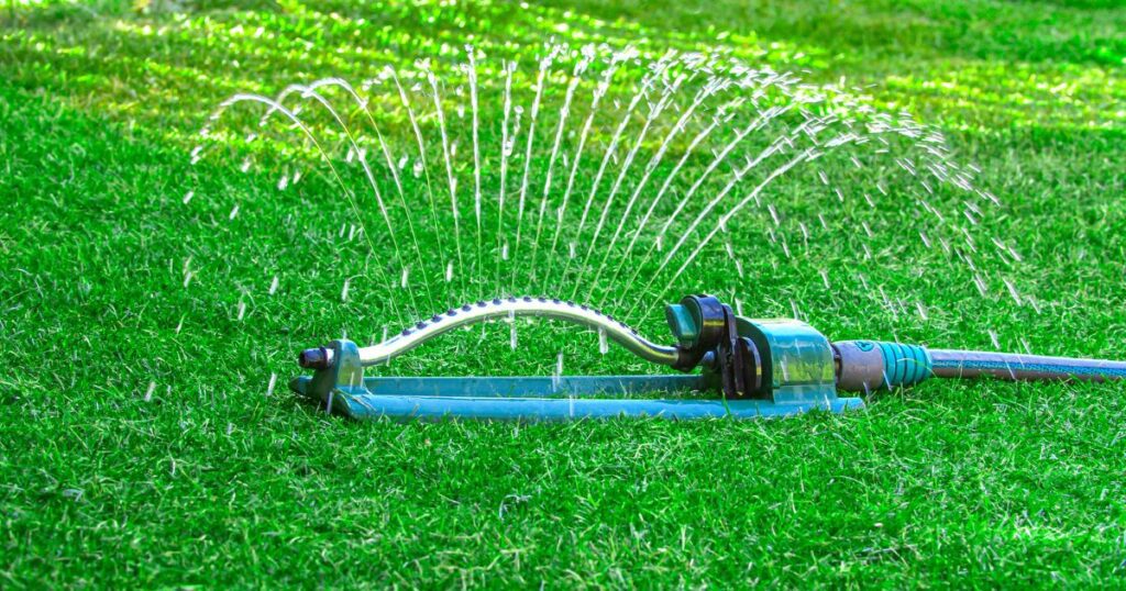 How To Adjust Oscillating Sprinkler: The Mastery Of Watering