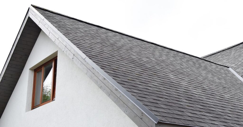 what color paint goes best with gray roofing