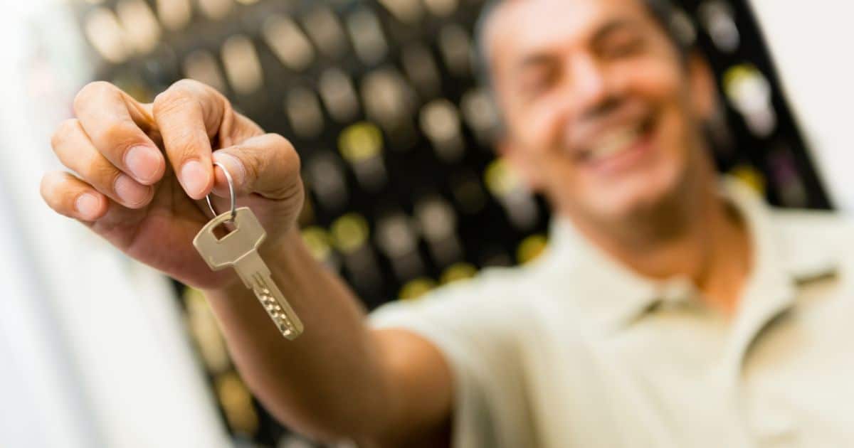 why hire a locksmith